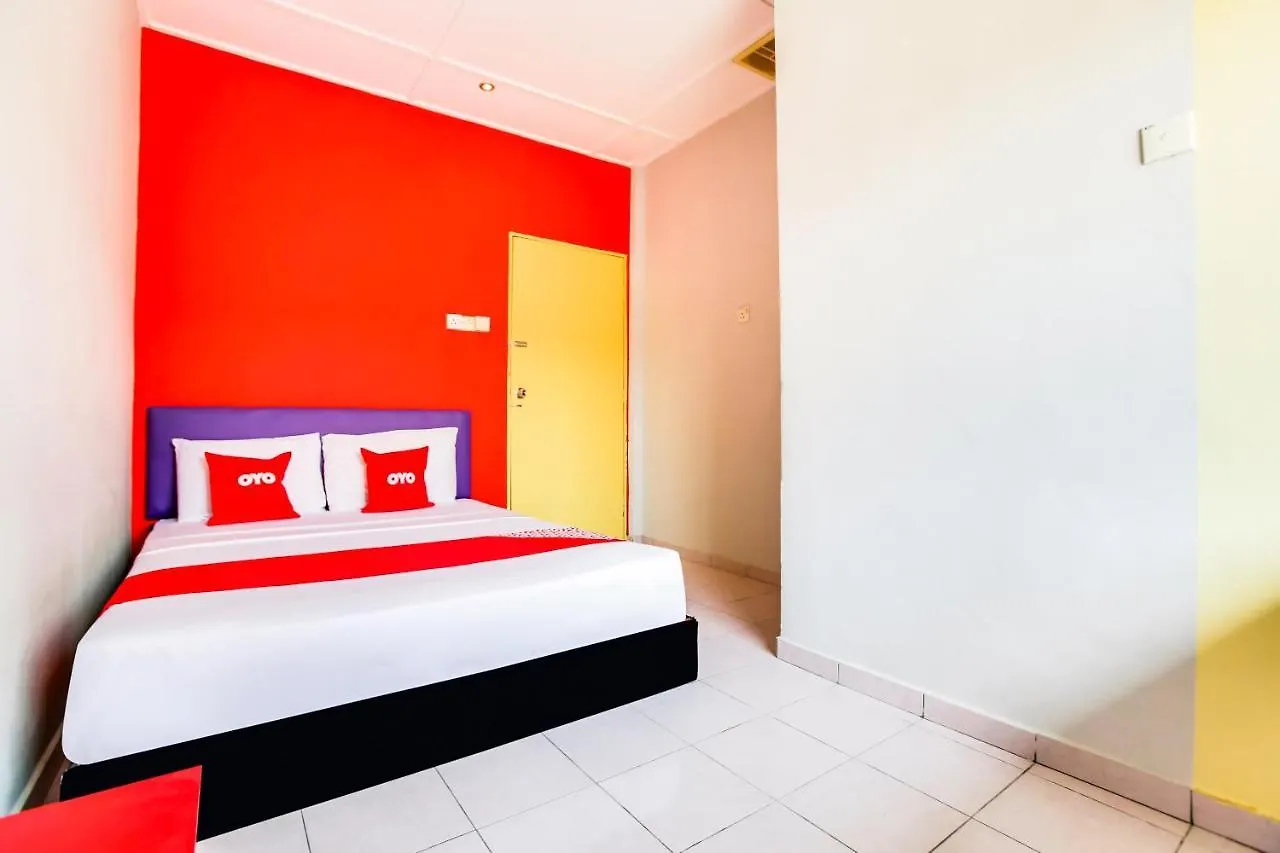 Oyo 89615 T Family Hotel Kelang