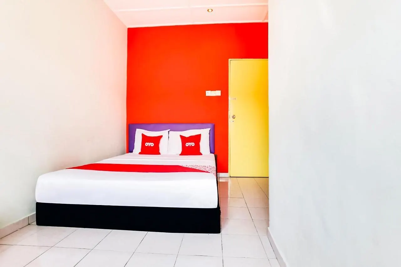 **  Oyo 89615 T Family Hotel Klang Malaysia