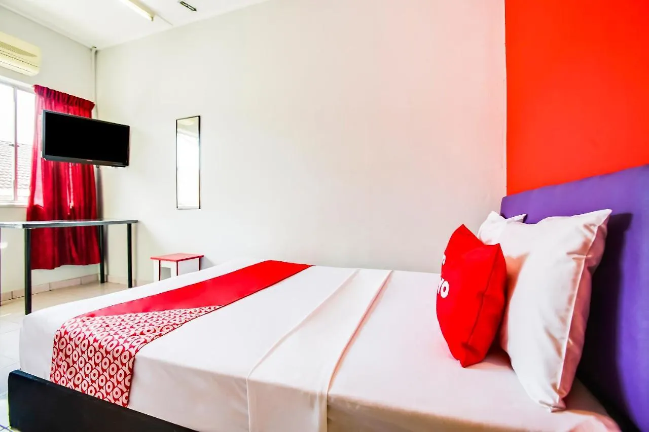 Oyo 89615 T Family Hotel Klang 2*,  Malaysia