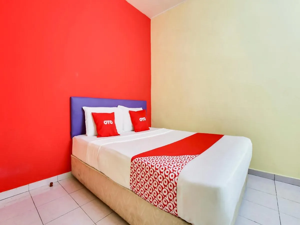 Oyo 89615 T Family Hotel Klang Malaysia