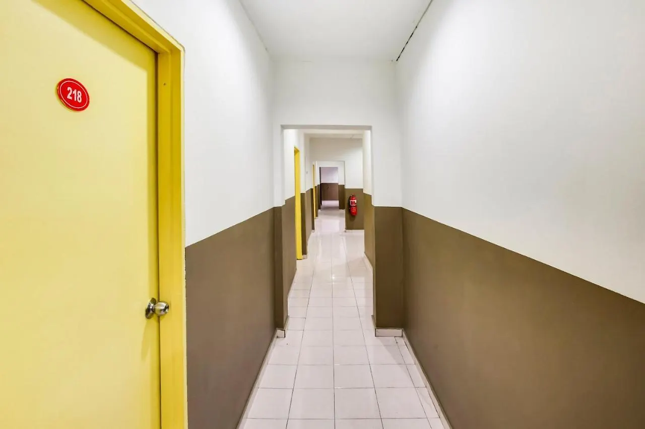 Oyo 89615 T Family Hotel Klang