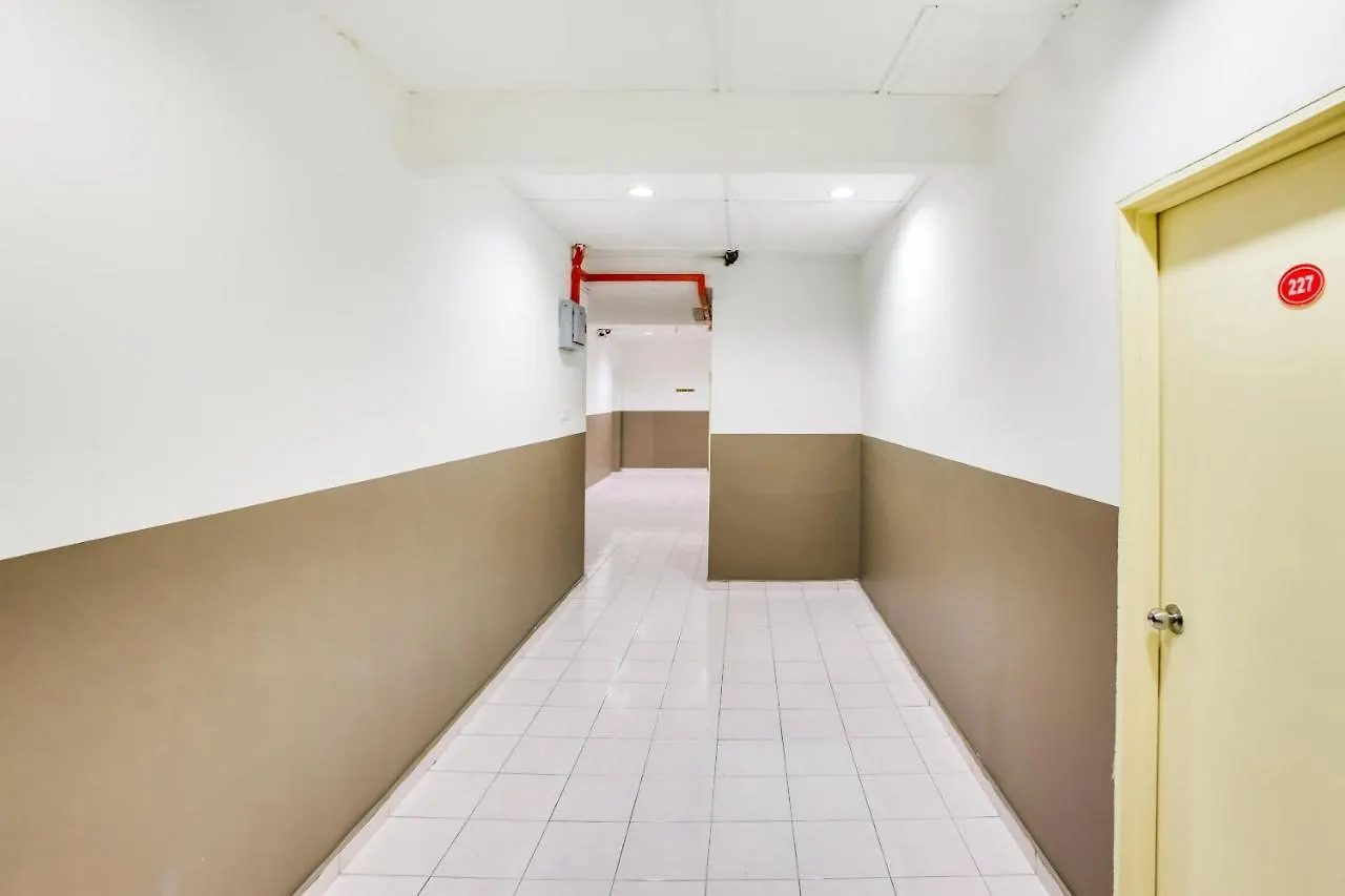 Oyo 89615 T Family Hotel Klang