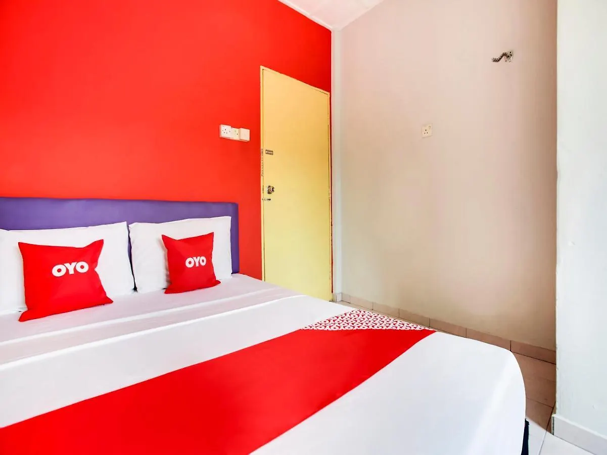 **  Oyo 89615 T Family Hotel Klang Malaysia